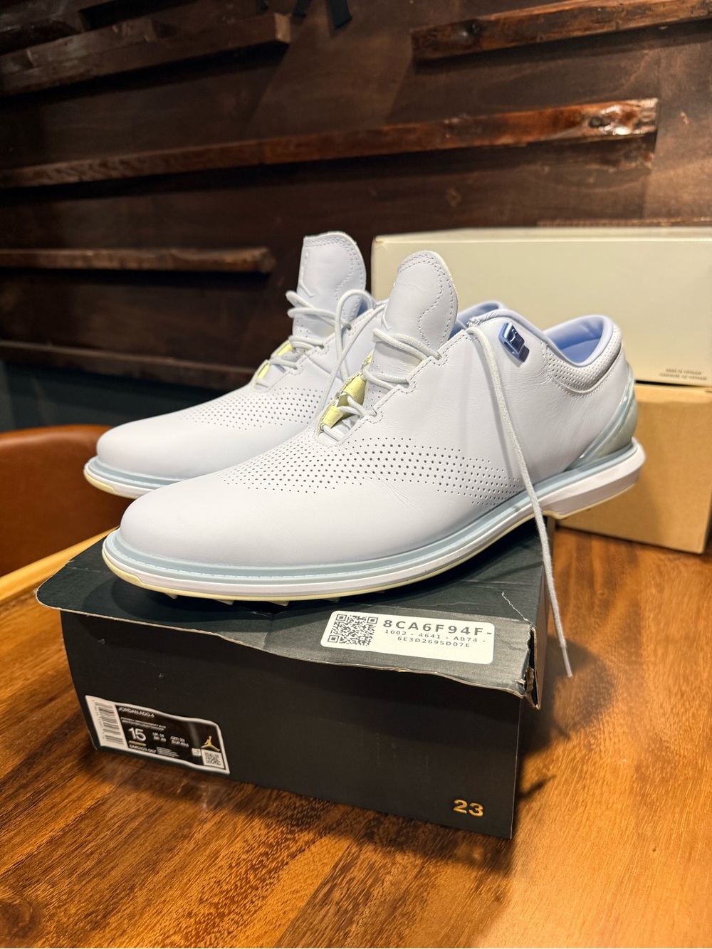 Nike Jordan White Blue Golf Lace-Up Shoes